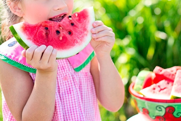 Confira dicas de lanches saudáveis para as crianças nas férias