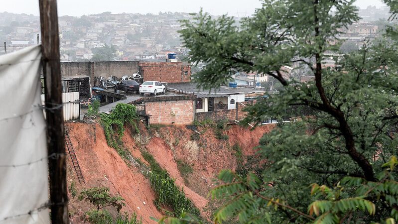 Prefeitura divulga balanço com dados e número de pessoas afetadas pelas chuvas, atualizado em 11/01/22 às 18:30