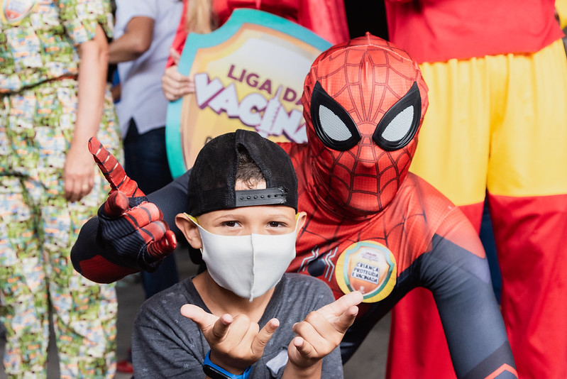 Contagem realiza neste sábado (5/2) mais um mutirão de vacinação com a presença de super heróis