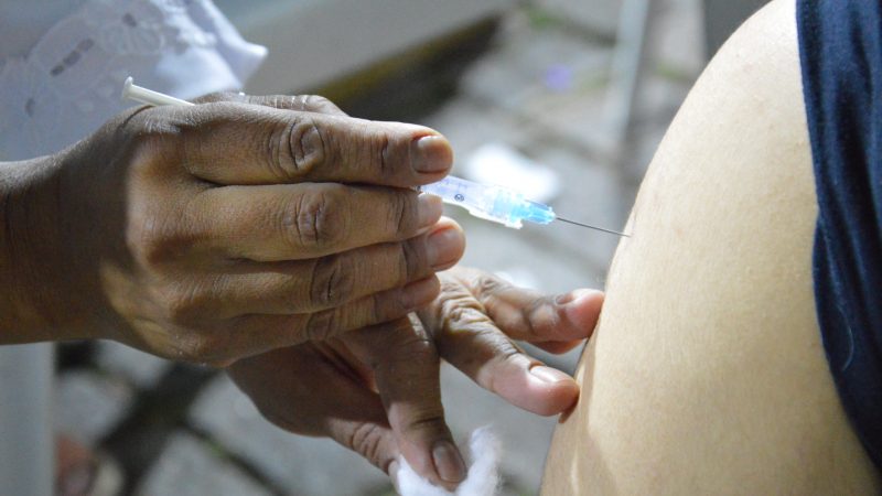 Contagem mantém vacinação contra a Covid-19 na semana do Carnaval