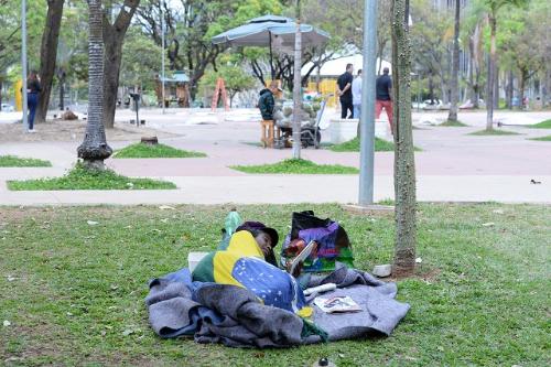 Moradia para população em situação de rua tem lei sancionada