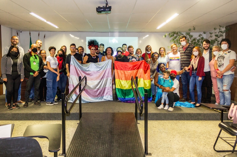 No mês do Orgulho LGBT, encontro debate violência de gênero, inclusão e direitos da comunidade LGBTQIA+