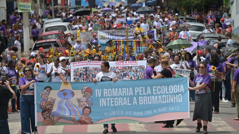 Brumadinho: missa e romaria lembram 272 vítimas da tragédia-crime da Vale