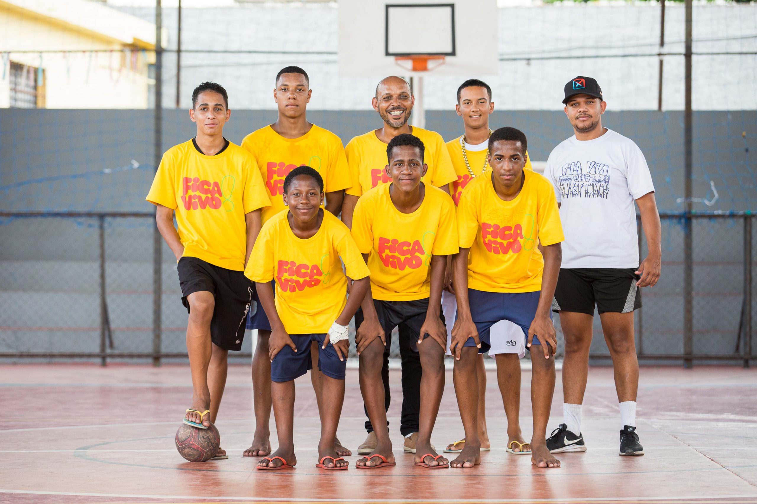 Dois jovens participantes do programa Fica Vivo! são contratados por time de futebol do México