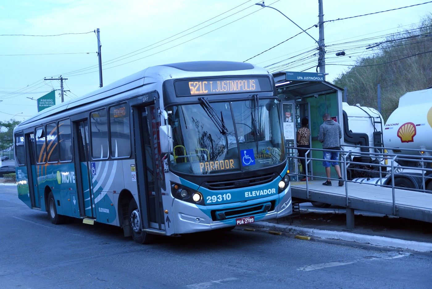 Desembarque fora do ponto no horário noturno agora é lei