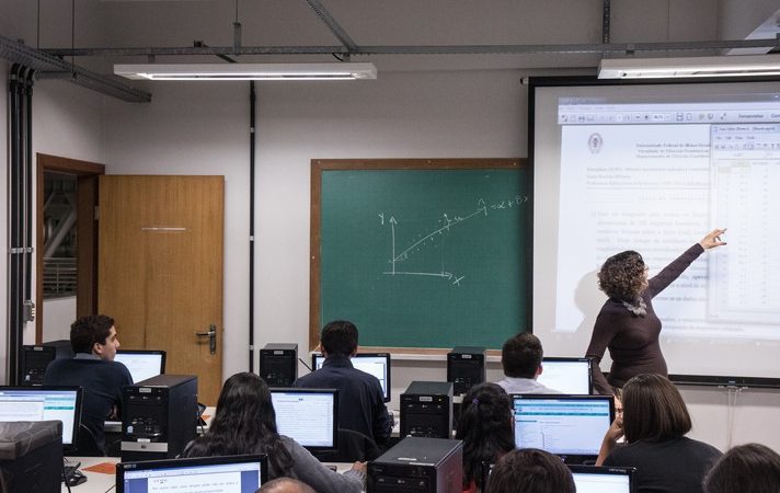 UFMG é a 7ª universidade mais bem avaliada da América Latina, segundo ranking da THE