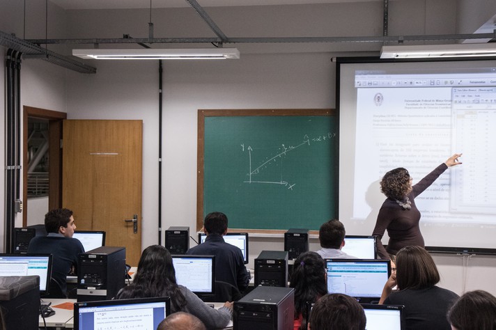 UFMG é a 7ª universidade mais bem avaliada da América Latina, segundo ranking da THE