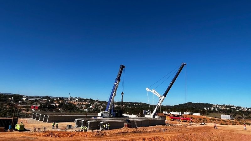 Prefeitura de Contagem inicia o içamento de vigas para a construção de viaduto da av. Maracanã nesta quarta-feira (26/7)