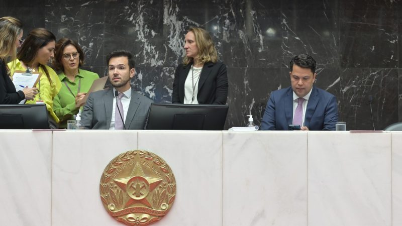 Instalação de botão de pânico nas escolas avança na ALMG