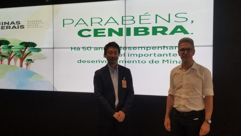 CENIBRA é homenageada por governador de Minas Gerais