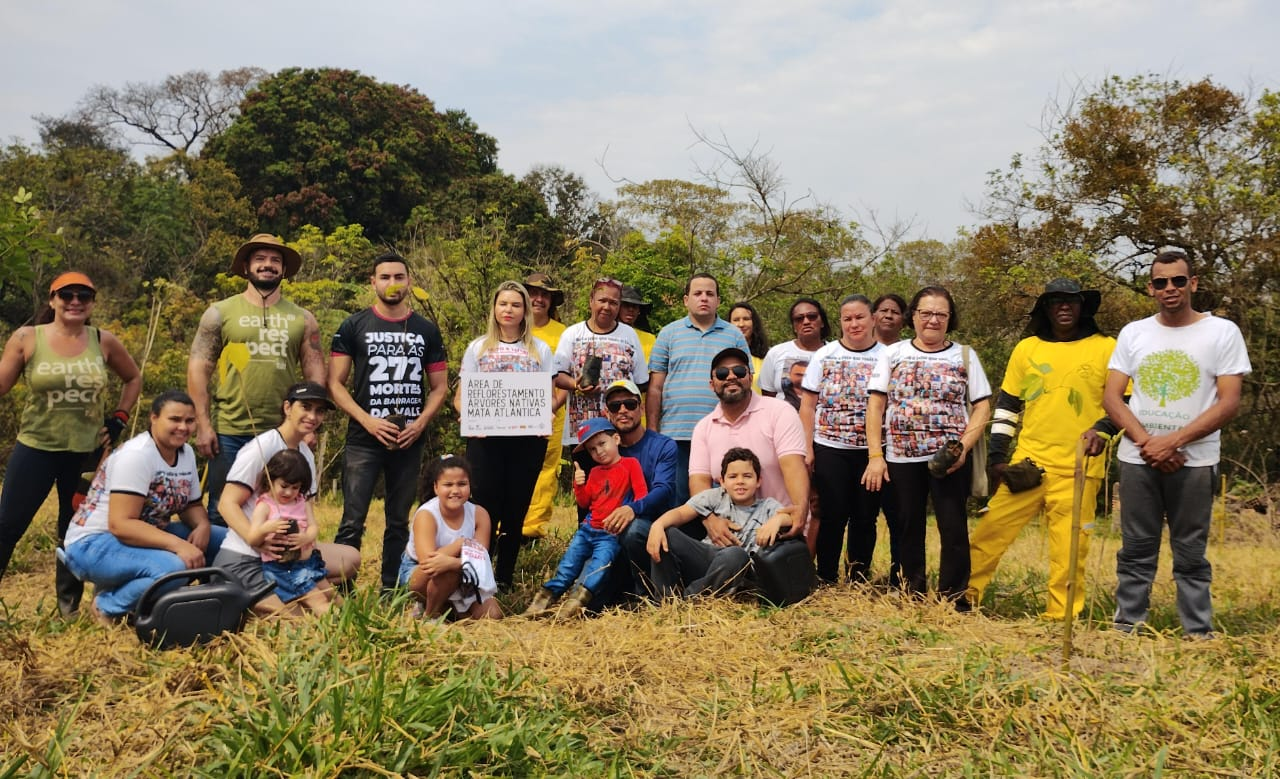 Brumadinho ganha mais 272 árvores em homenagem às vítimas do rompimento da barragem da Vale em 2019