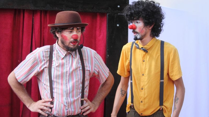Os palhaços Joe e Serragi dividem memórias do circo em espetáculo no Centro Cultural UFMG