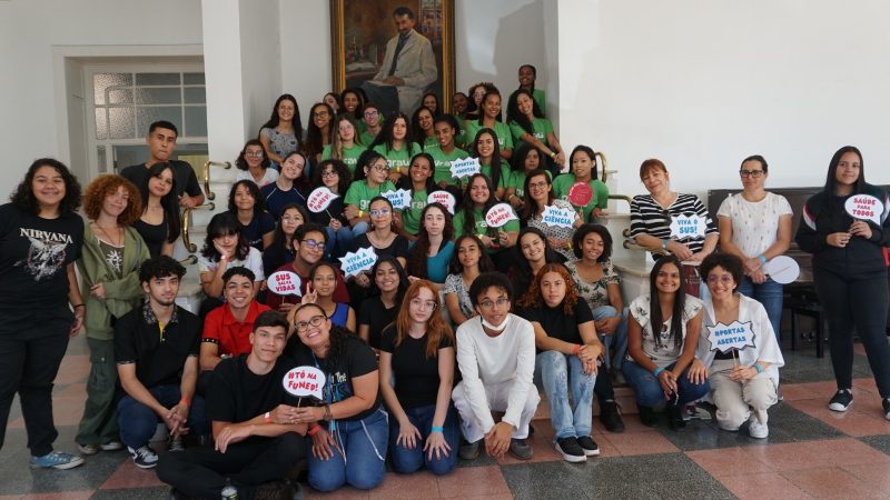 Fundação Ezequiel Dias retoma programa de visitas de estudantes