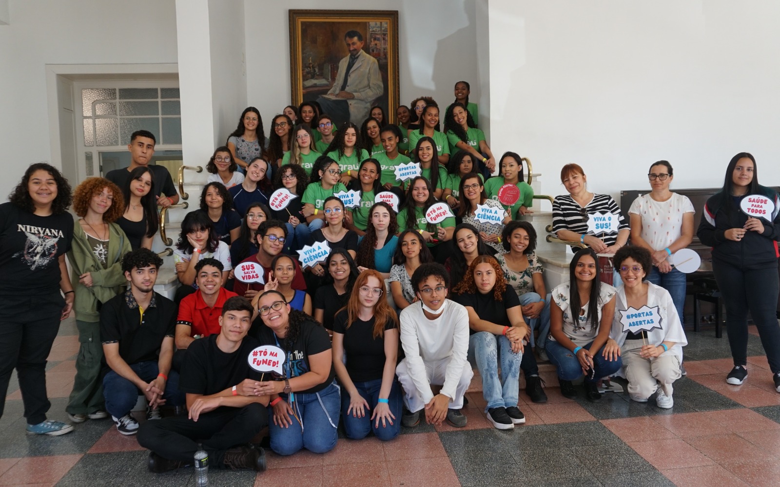 Fundação Ezequiel Dias retoma programa de visitas de estudantes