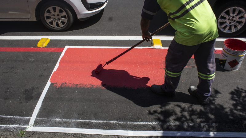 Contagem implanta ciclofaixas e ciclovias