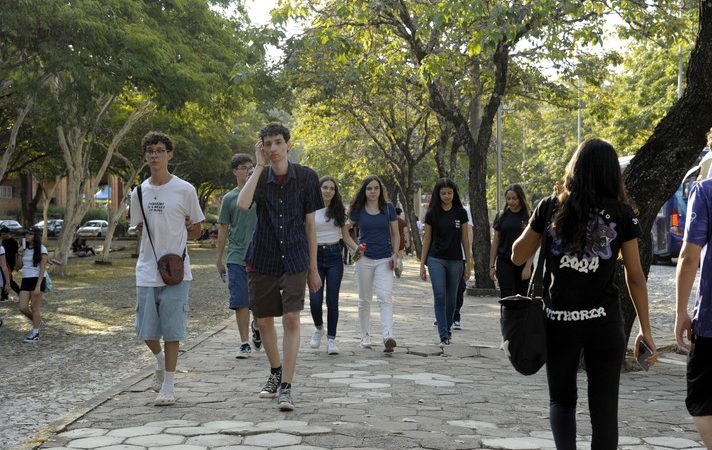 UFMG avança no QS ranking com desempenho superior ao de 55% das instituições avaliadas