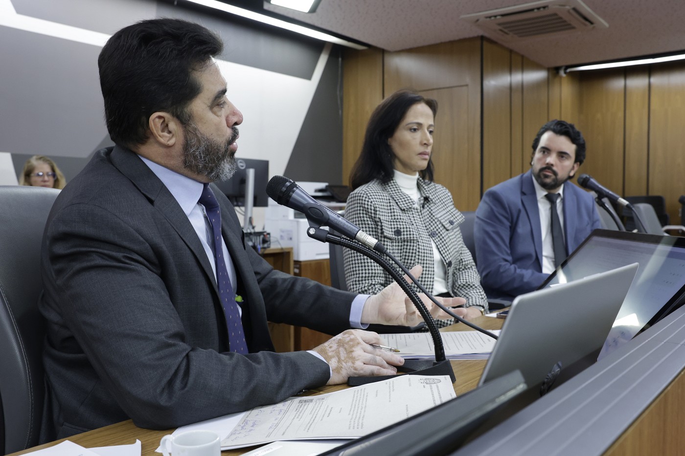 Exclusão total da Polícia Civil das inspeções veiculares preocupa comissão