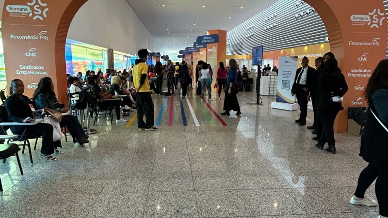 Entrevista cara a cara do Feirão de Emprego da Semana S é um sucesso para candidatos e empresas