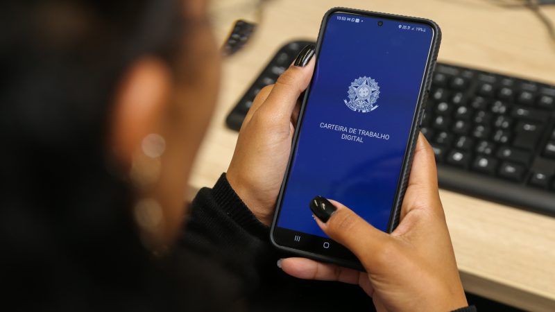 Minas ultrapassa mais105 mil novos empregos