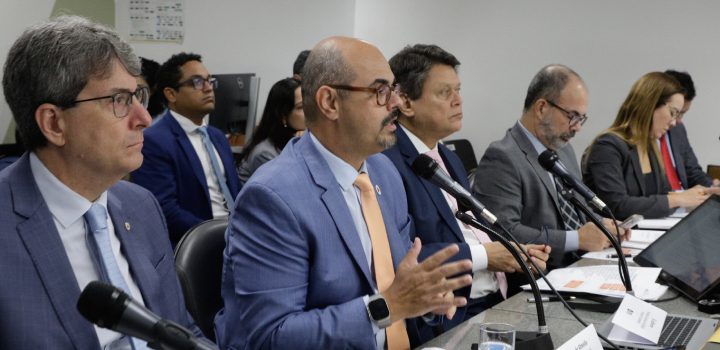 Vice-governador e secretários apresentam à ALMG proposições que irão possibilitar adesão ao Propag e equilíbrio fiscal ao estado