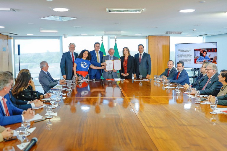 Governo Federal regulamenta Nova Política de Educação a Distância