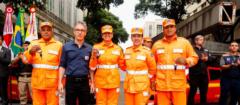 Governo de Minas entrega 43 viaturas ao Corpo de Bombeiros Militar