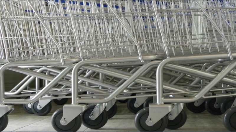 Câmara de Contagem aprova projeto que restringe uso indevido de carrinhos de supermercado
