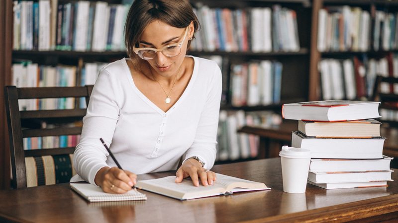 Sebrae Minas lança curso completo para fortalecer editoras independentes