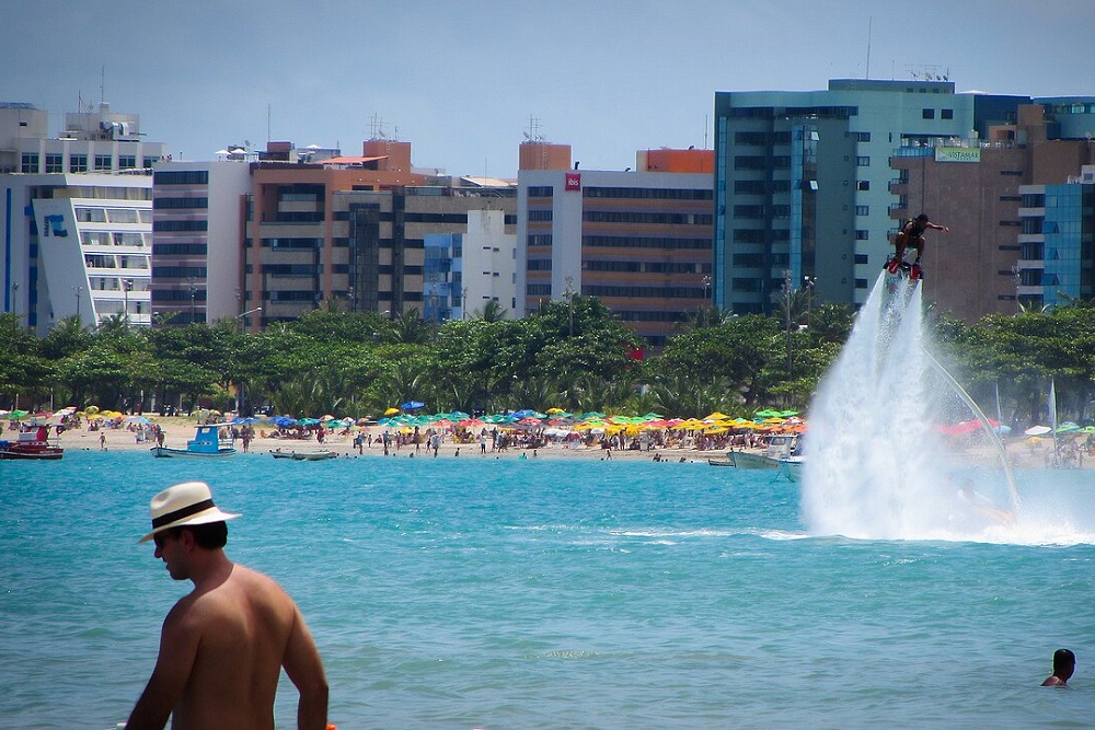 TJMG condena empresa aérea por diária perdida em resort