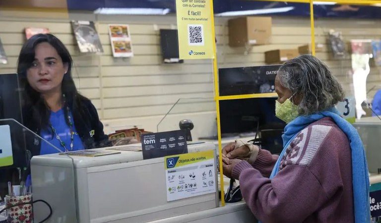 Em Minas Gerais, 662 agências dos Correios atendem aposentados e pensionistas para contestação de descontos indevidos