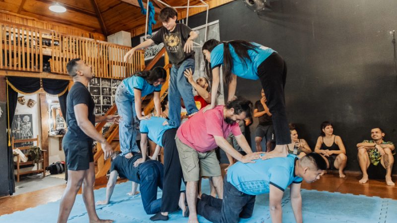 CONTAGEM RECEBE OFICINAS GRATUITAS DA ESCOLA PERNAMBUCANA DE CIRCO