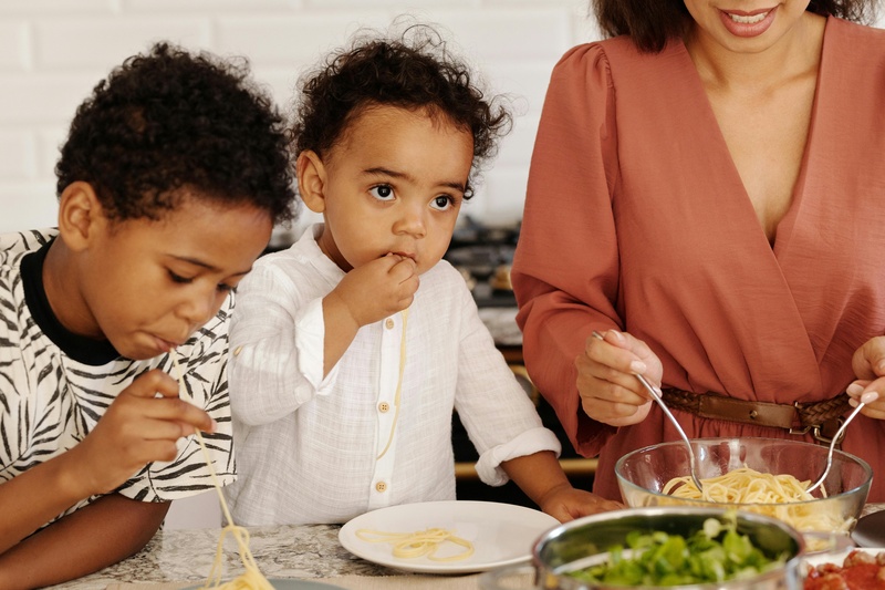 Alimentação infantil nas férias: como manter energia e saúde nos dias de descanso