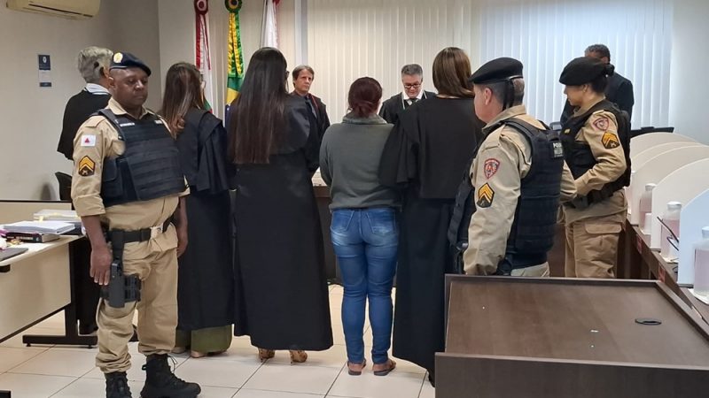 Mulher é condenada a 10 anos de prisão por matar companheiro e ocultar o cadáver