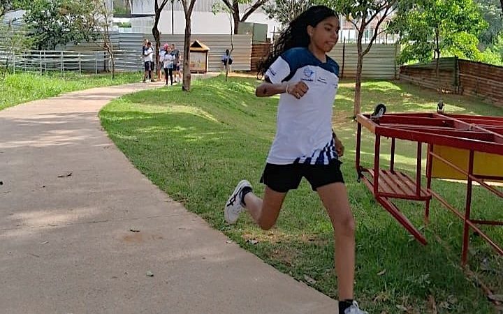 Inscrições para aulas gratuitas de atletismo para pessoas com ou sem deficiência