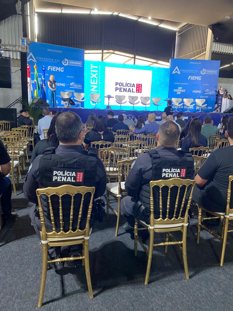 Trabalhos de detentos do Presídio de Itajubá são expostos na Conexit,  feira de negócios focada em inovação e engenharia