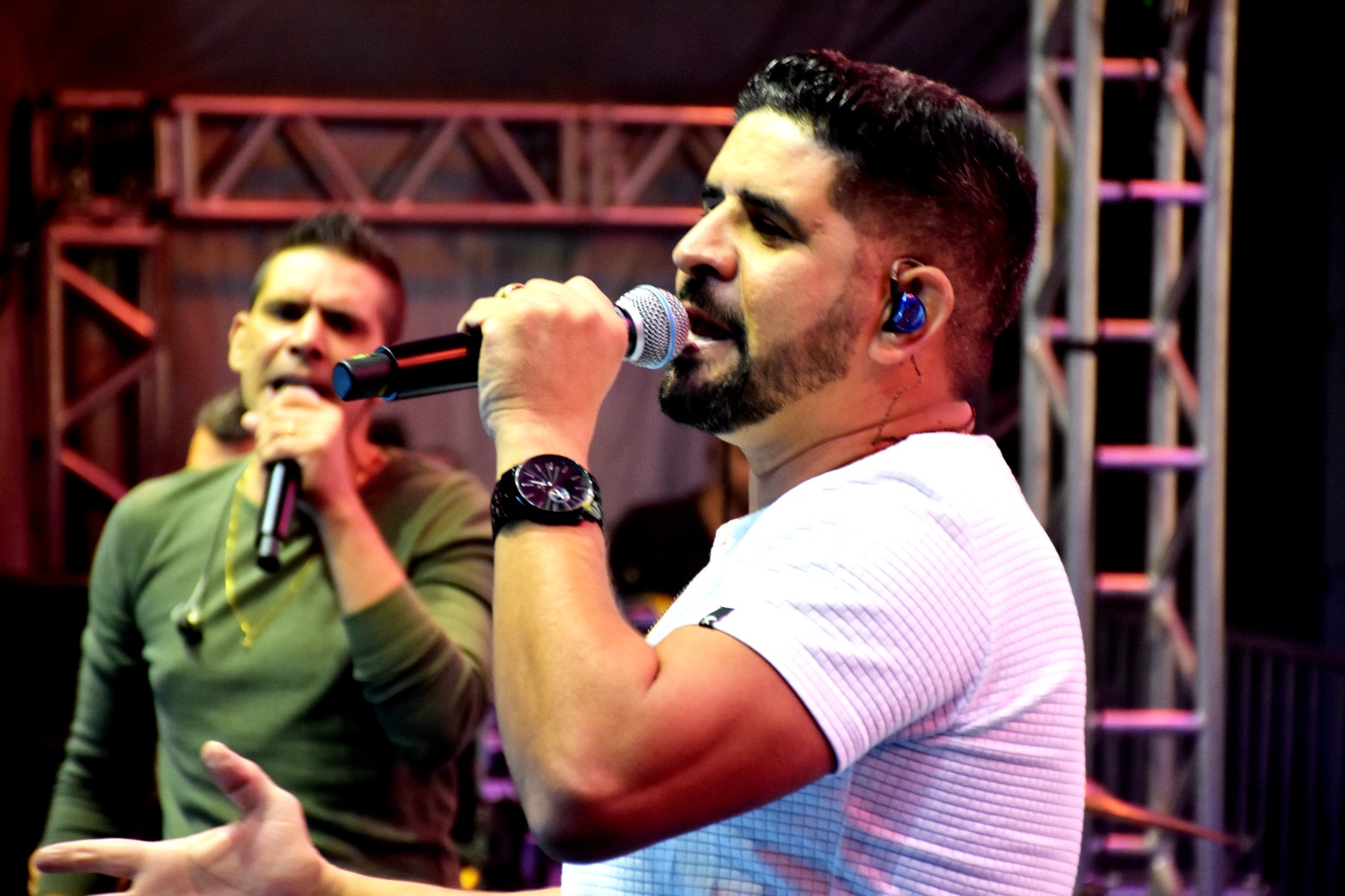 João Marcos & Maurinho e Júlio César & Aldair se apresentam na Feira do Mineirinho neste domingo