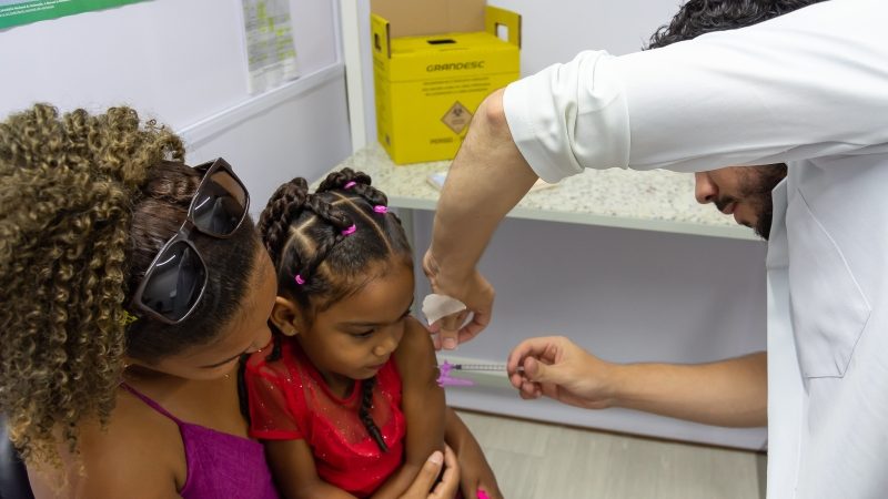 “Dia D de multivacinação” neste sábado (25/10) em Contagem