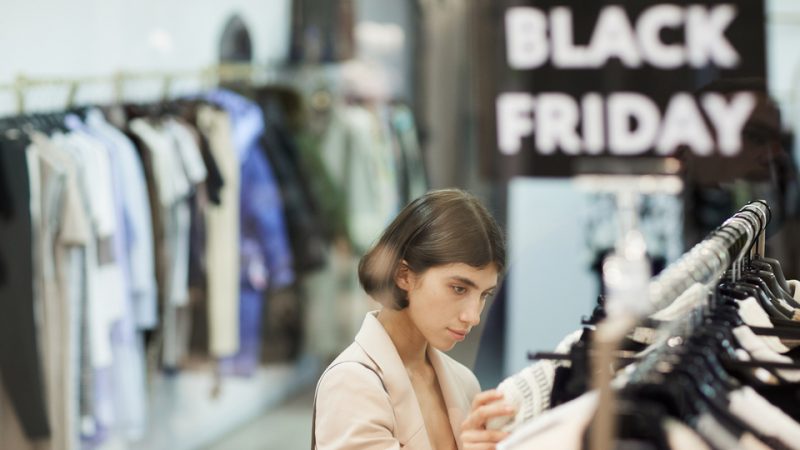 Fecomércio MG aponta otimismo do comércio na Black Friday:  Comerciantes investem e esperam aumento de vendas de até 40% na data