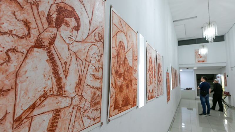 ÚLTIMA SEMANA DA EXPOSIÇÃO ‘MADALENAS’, DO ARTISTA AYAM UBRAIS BARCO