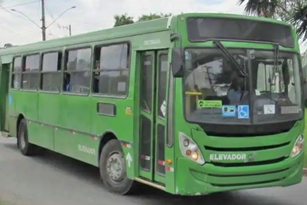 Empresa de ônibus deve indenizar passageira em Contagem