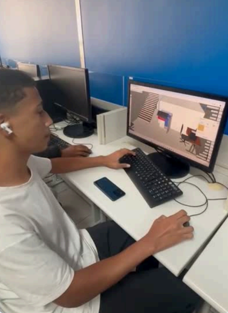 Alunos do Senac em Venda Nova modernizam sistema digital de imobiliária com projeto prático e sustentável