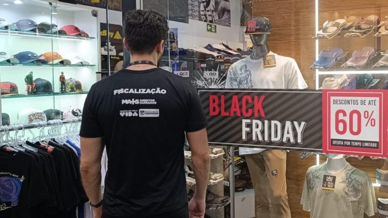 Procon intensifica fiscalização para garantir compras seguras na Black Friday/2025