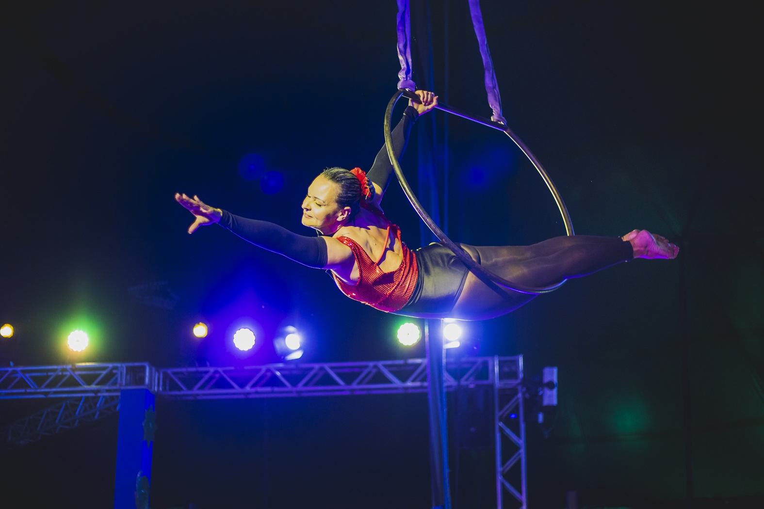 CIRCOLAR ESTREIA ESPETÁCULO “ASARRAIZ” NO GALPÃO CINE HORTO