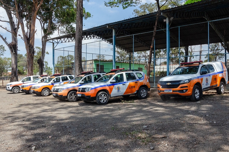 Defesa Civil faz alertas sobre chuvas por SMS aos moradores de Contagem