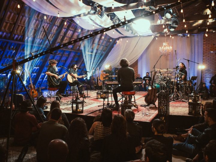 12/12 – Rocknights lança a primeira parte do DVD “Acoustic Nights” com clássicos mundiais em formato totalmente acústico