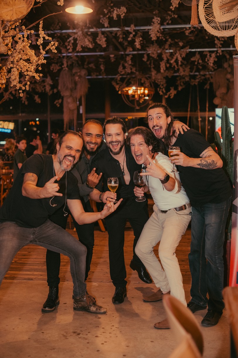 Rocknights celebra nova fase com lançamento do DVD “Acoustic Nights” em noite prestigiada em BH