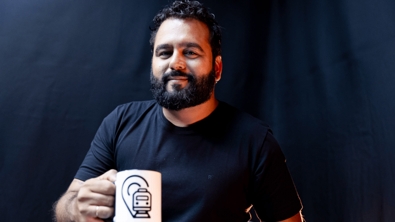 Livro-reportagem de Felipe Pedrosa resgata a história da cidade de Contagem (MG)