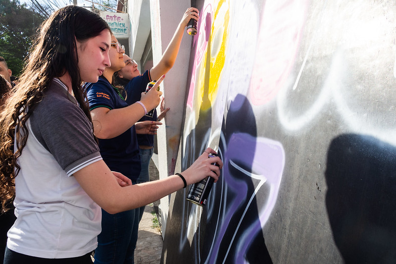 Prefeitura de Contagem proporciona capacitações aos jovens com cursos e oficinas gratuitas