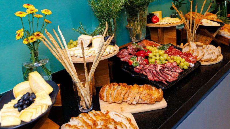 Maendú – Sabores do Brasil é inaugurado em BH com proposta gastronômica brasileira