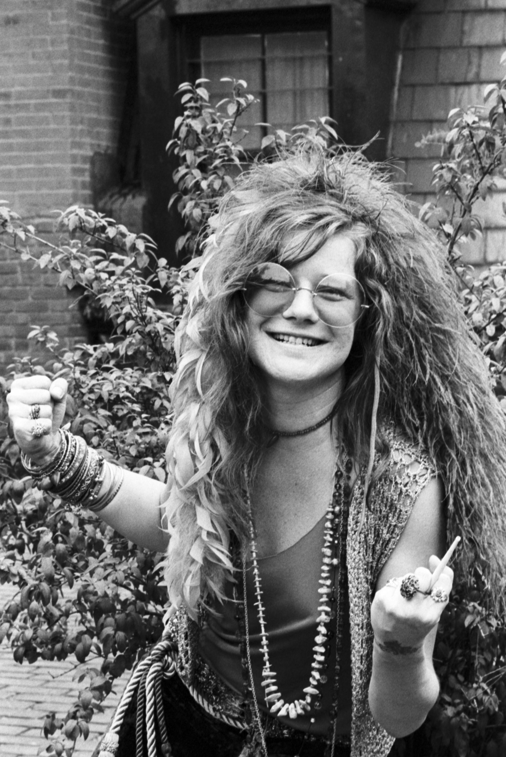 Elogiadíssimo pela irmã da cantora, livro relembra a carreira meteórica de Janis, símbolo de independência feminina e importância vital para as mulheres no rock e no pop
